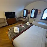 St. Peter' Six & Frühstückspension 4*
