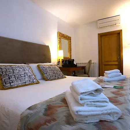 St. Peter' Six & Bed & Breakfast Rom