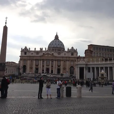 St. Peter' Six & Rom