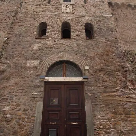 St. Peter' Six & Panzió