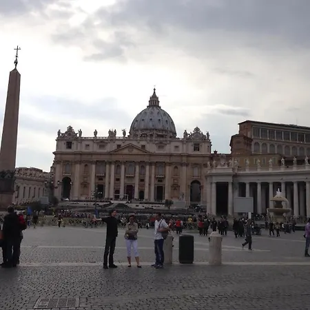 St. Peter' Six & Rom