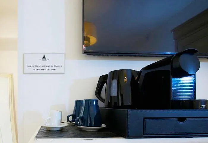 St. Peter' Six & Róma