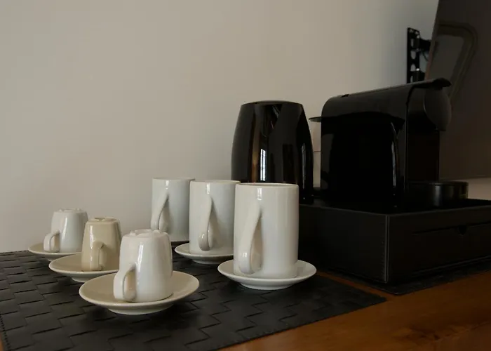 St. Peter' Six & Panzió Róma