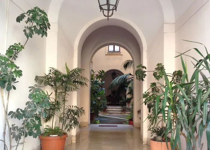 St. Peter' Six & 4* Róma