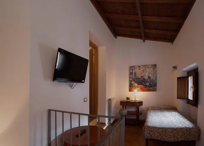 St. Peter' Six & Panzió 4*