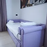 فندق مبيت وإفطار 6 غرف وأجنحة سانت بيتر 4*