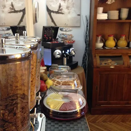 St. Peter' Six & Bed & Breakfast Rome