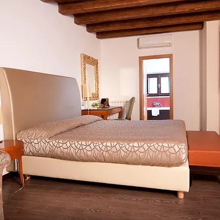 Bed & Breakfast St. Peter' Six & 4*